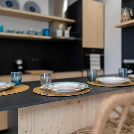 Mistral Playa La Caleta Ascensor Grupo Ac Gestion