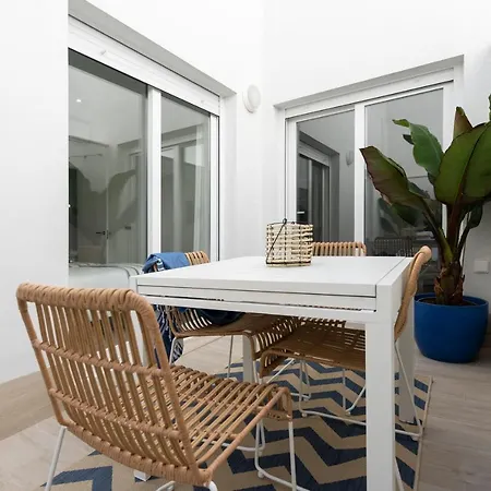 Mistral Playa La Caleta Ascensor Grupo Ac Gestion * Cadiz