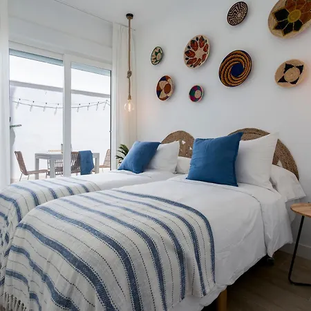 Mistral Playa La Caleta Ascensor Grupo Ac Gestion Cadiz