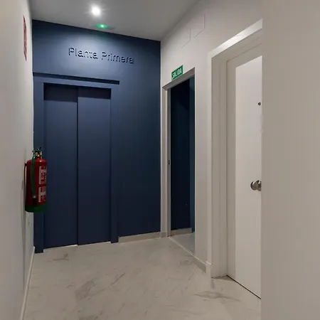 Mistral Playa La Caleta Ascensor Grupo Ac Gestion Cadiz