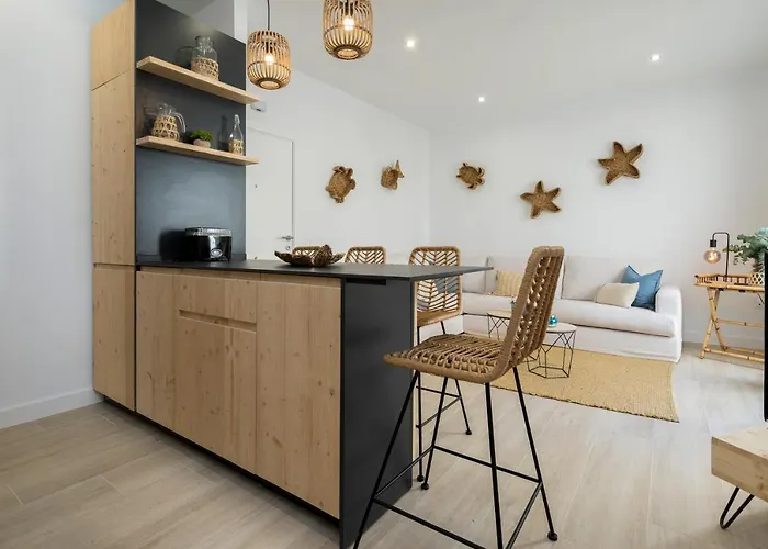 Mistral Playa La Caleta Ascensor Grupo Ac Gestion *