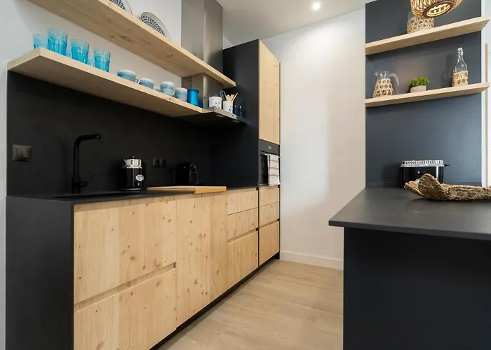 Mistral Playa La Caleta Ascensor Grupo Ac Gestion